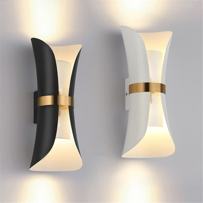 Aslaug - Nordic Wall Lamp  BO-HA Black & Gold  