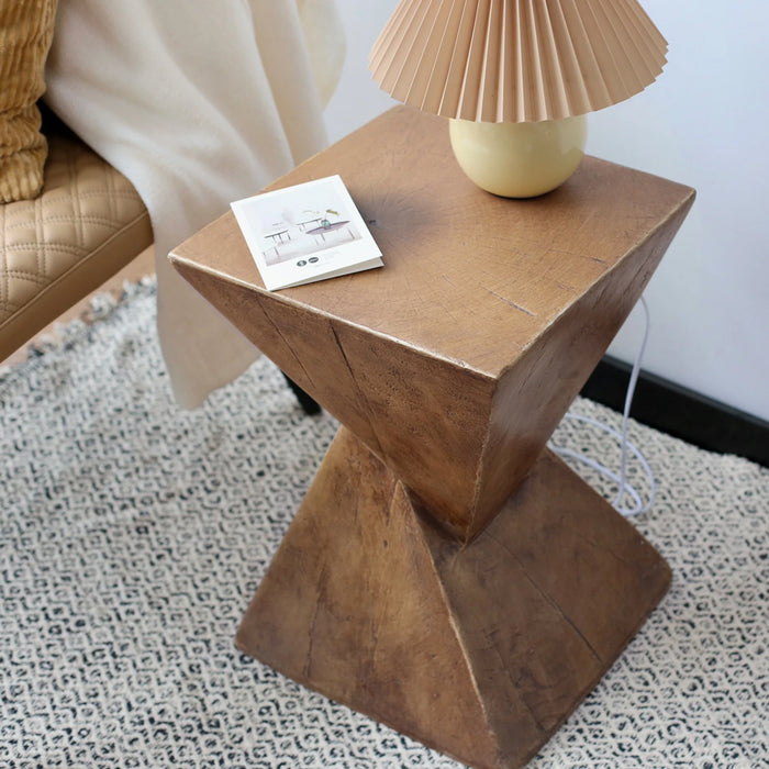 Axel - Modern Geometry Side Table  BO-HA   