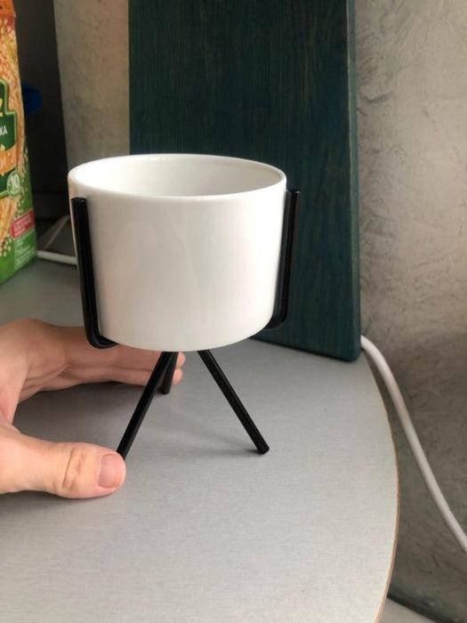 Ida - Ceramic Flower Planters with Modern Stand — customer photo by August B.