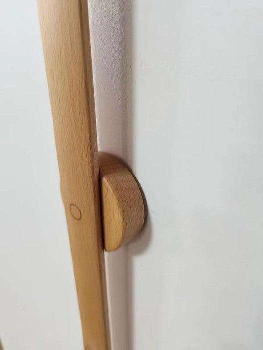 Kolbein - Wooden Long Handle Magnetic Shoehorn — customer photo by Ivan M.