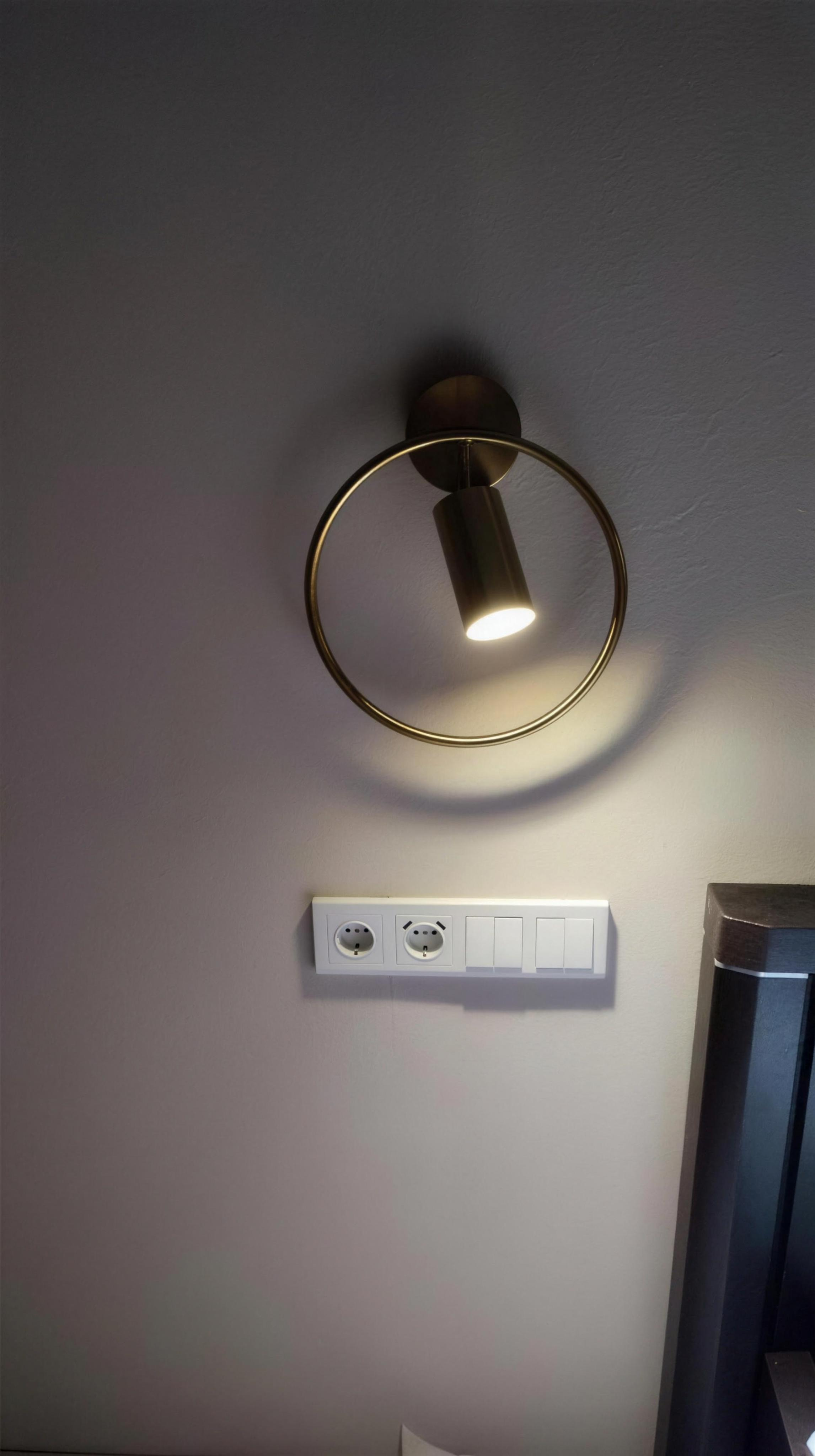 Benthe - Post Modern Wall Lamp — customer photo by Charlotta F.