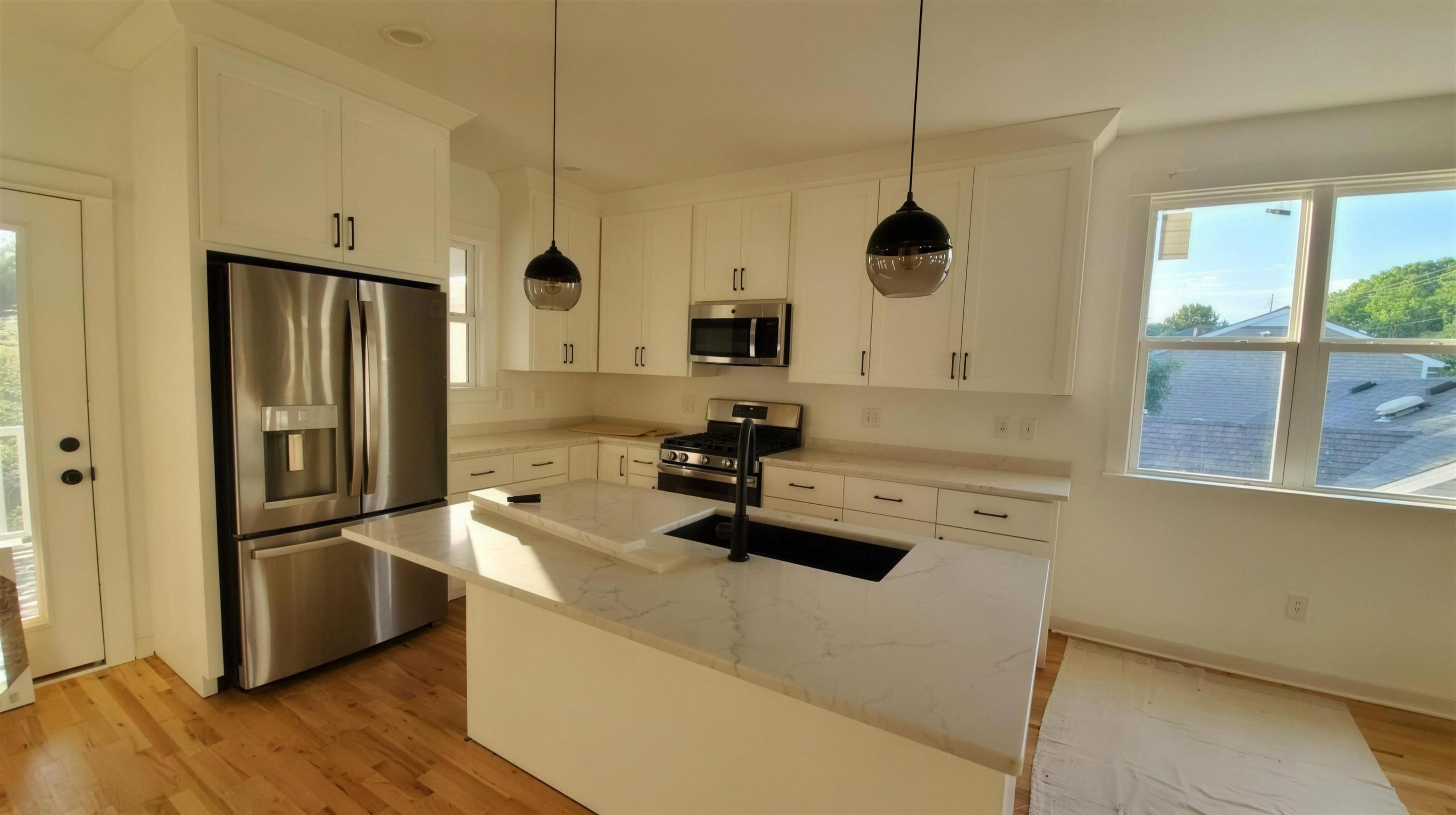 Aada - Modern Nordic Kitchen Pendant Lighting — customer photo by Ala R.