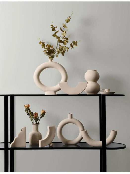 Ingrid - Minimal Ceramic Vase  BO-HA   