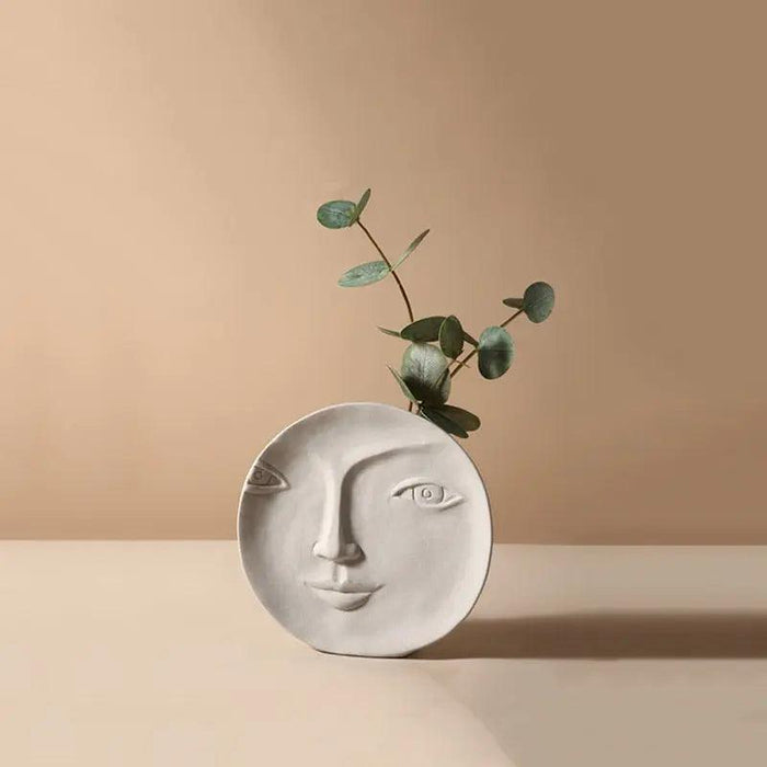 Linnea - Nordic Ceramic Face Vase  BO-HA   